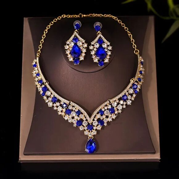 Elegant Rhinestone Blue Jewelry Set with V-Shaped Necklace & Dangled Earrings - Picture 1 of 1